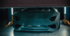 A Lamborghini igazi Aventadorra cserélte azt a replikát, amelyet az apa a fiával a garázsban építettek