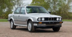 Egy sosem használt 1986-ban gyártott BMW került elő és most eladó