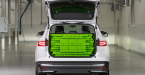 A Škoda bemutatta, hogyan mérik meg a csomagtartók térfogatát. (Tetrisz)