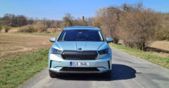 Hogyan fog kinézni az új Enyaq? Álca nélkül kapták le a Škoda új, X6-osra hajazó modelljét