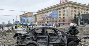 Ukrán épületek állapotának összehasonlítása az orosz hadműveletek előtt és után