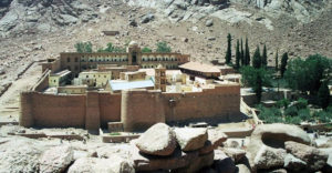 A sivatagban található a világ legrégebbi könyvtára, amely felbecsülhetetlen értékű kéziratokat őriz