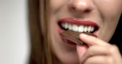 A reggeli csokievés segíthet a fogyásban a tudósok szerint