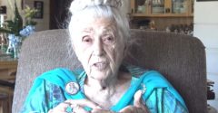 Ez a doktornő 102 éves, aki felfedte hosszú életének titkát. Ez egy olyan dolog, amit reggel csinálsz