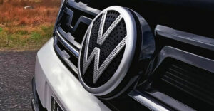 A Volkswagen új logóval állt elő, amelynek célja a vaddal való ütközések megelőzése. Állítólag nem áprilisi tréfa volt