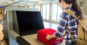 FIGYELEM repülés előtt: Ez a légitársaság új tilalmat vezet be, a magyaroknak is érdemes erre figyelniük