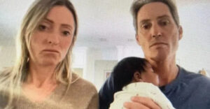 Beperli a házaspár a klinikát, miután kiderült, másvalaki gyerekét szülte meg a feleség