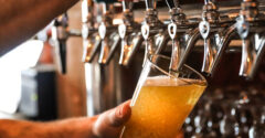 Ennyi sört kell meginni, hogy megtérüljön a vb-re vásárolt sörcsapberuházás