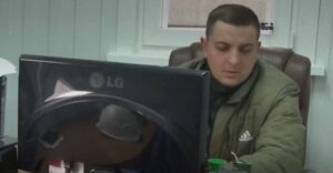 A munkás Vladimír számlájára 34 kollégája fizetése érkezett meg: EZT üzente a főnökének